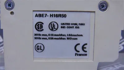 Telemecanique ABE7-H16R50 I/O Interface Module Used