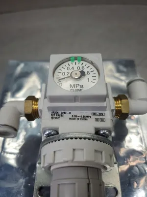 SMC AR20K-02BE-B Air Pressure Regulator. 6D-8