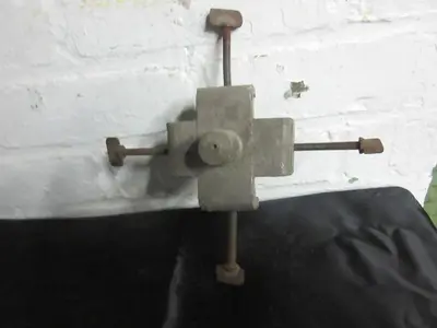 1862-385 RARE ANTIQUE ORNAMENTAL & ENGINE TURNING WORK HOLDING VISE