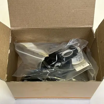 New | in-Stock AGUT PZS-J3HP4 Miscellaneous Equipment (Electrical & Power) | Surplus Asset Holdings #1199162