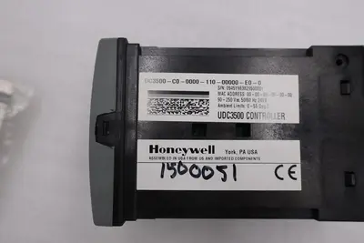 NEW HONEYWELL DC3500-C0-0000-110-00000-E0-0 PROCESS CONTROLLER STOCK 4827-A