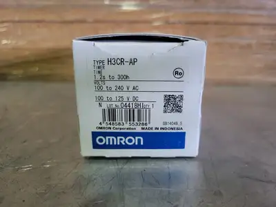NEW OMRON H3CR-AP