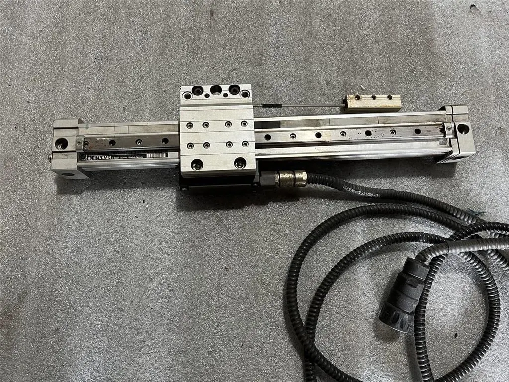 USED HEIDENHAIN RULER LS 629 ML 270 MM