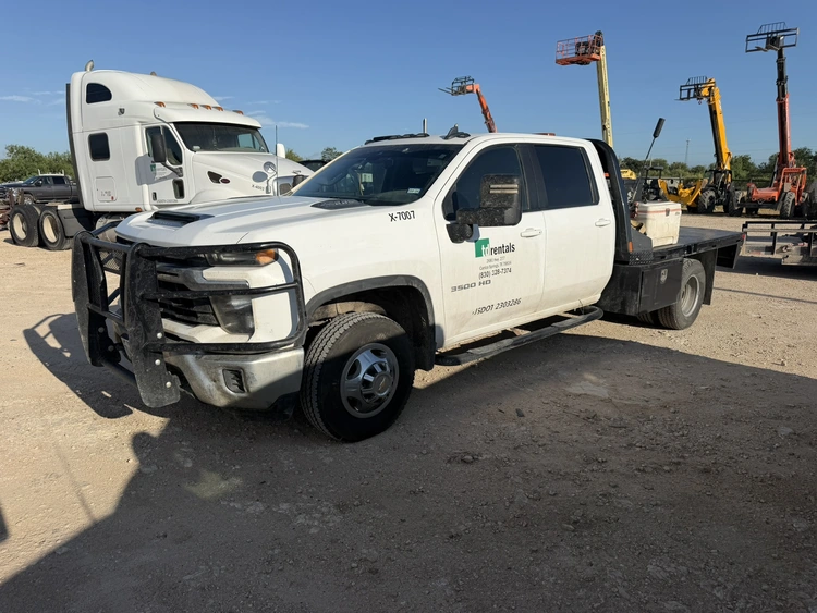 Used 2024 CHEVROLET 3500 HD SILVERADO FLATBED TRUCK Flatbed Trucks Texas US | Miedema Asset Management Group #1315536