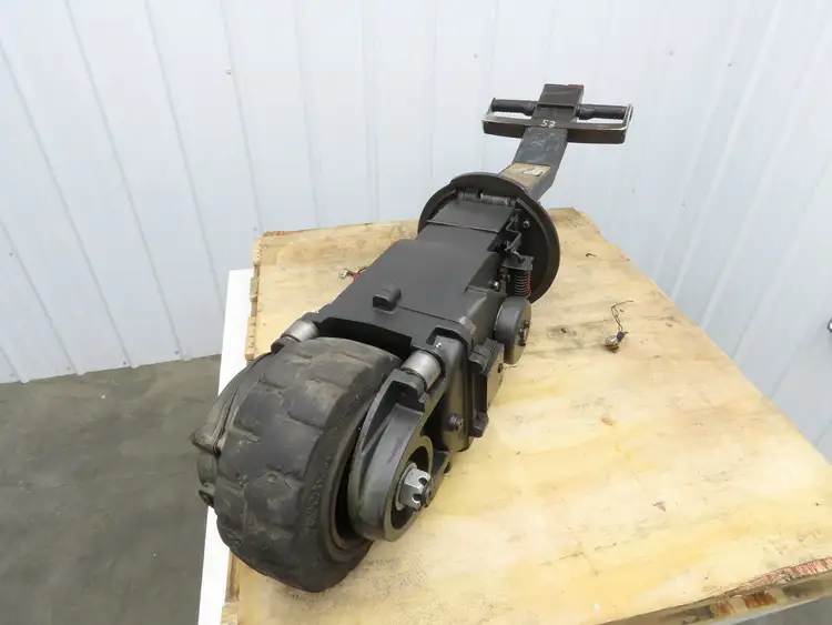 Used CROWN _UNKNOWN_ Forklift Attachments | Arrow Industrial #562573