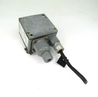 USED ALLEN BRADLEY 836T-T2531X22X15