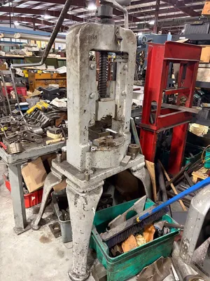WATERBURY FARREL 10 Ton Screw Press Stamping Press | Global Machine Brokers, LLC (1)