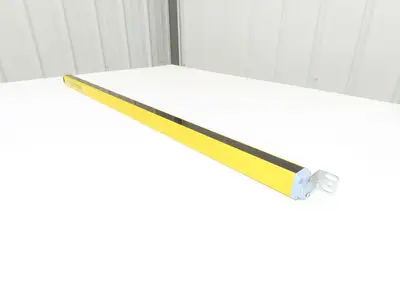 Schmersal SLC440COM-R-0890-14 Safety Light Curtain Receiver