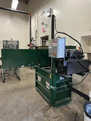 USED 2023 PTR 420HD VERTICAL BALER