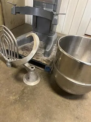USED HOBART V1401