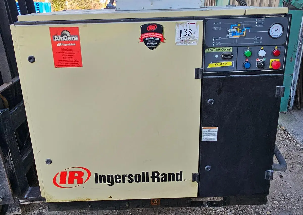 USED 2005 INGERSOLL RAND SSR UP6-20-125