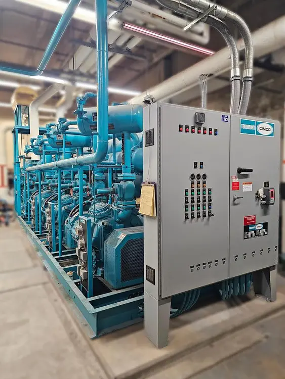Used 2010 TOROMONT CIMCO C6-W08AHE Chillers Ohio US | C3 SURPLUS LLC #442408