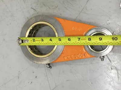 USED CINCINNATI MILACRON 3989554