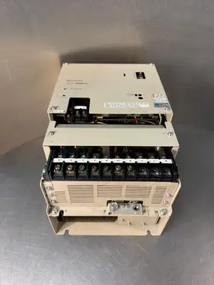Yaskawa Servopack SGDB-60ADG 200-230V 50/60 3Ph (7.6.3)