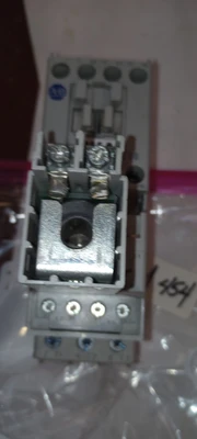Used Allen-Bradley ["100-C09*10A", "100-C09*10"] Connector Accessories Arizona US | ASSET CONVERSION SPECIALISTS, INC. #1418220
