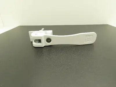 Southco 62-99-1067-02-LS03 Lift & Turn Locking RV Marine Latch 8" Handle White