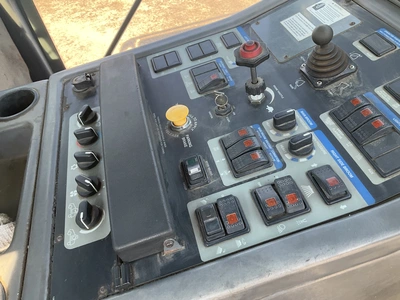 USED 2008 ELGIN PELICAN