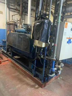 Wittman CO2 Packaged Liquefier with Compressor
