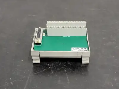 USED ALLEN-BRADLEY 1492-AIFM8-3