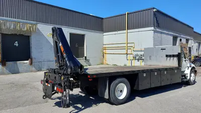 2009 INTERNATIONAL 4300 FLATBED TRUCK | Platinum Group (9)