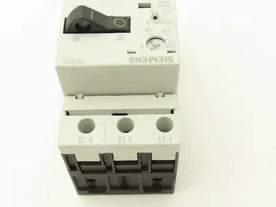 Siemens Circuit Breaker 3-Pole 0.55-0.8A Motor Starter Protection Lot Of 3