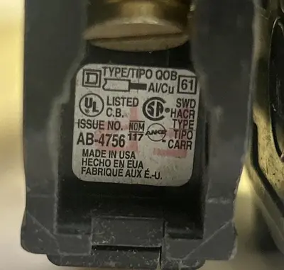 Used SQUARE D QOB120 Switchgears Ohio US | Surplus Asset Holdings #1245124