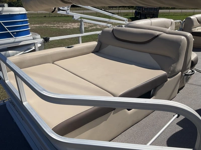 Used 2016 SUNTRACKER PARTY BARGE 22 DLX Boats (Misc) Michigan US | Miedema Asset Management Group #1474490