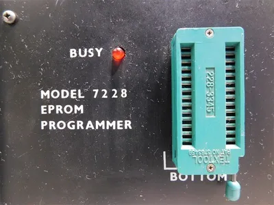 GTEK 7228 EPROM Programmer 120V 50/60 Hz .1 A Used