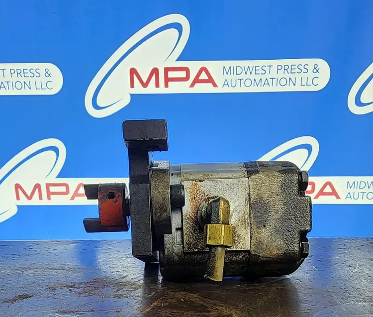 Used HONOR GEAR PUMPS 1VG2U01R Pumps | Midwest Press and Automation #618314