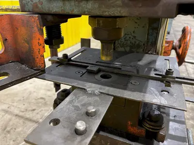 65 TON SCOTCHMAN MODEL #6509 HYDRAULIC IRONWORKER: YOBRO #23962