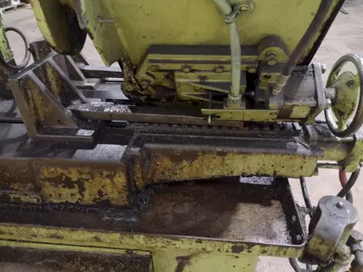 12" X 20" DOALL MODEL #C12 HORIZONTAL BANDSAW: STOCK 18712