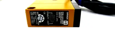NEW OMRON E3S-LS10XE4 PHOTOELECTRIC SWITCH E3SLS10XE4