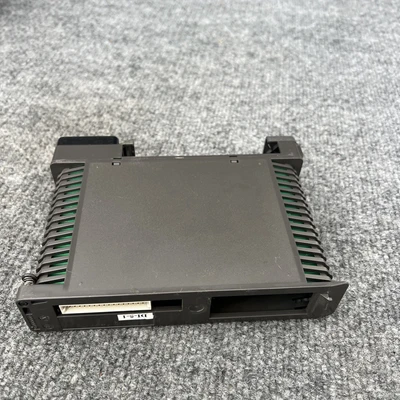 Used Kingfisher Electronics DI-5 Input / Output Modules California US | Davliegogo LLC #1705896