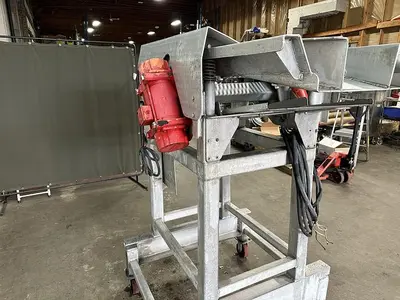 ROMA Vibratory Conveyor