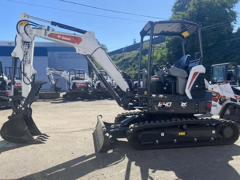 USED 2024 Bobcat E40 R2