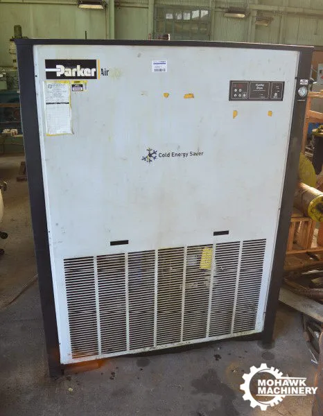 1000 SCFM PARKER AIRTEK “CESM1000-A4-F1” AIR DRYER w/(2) 1/3 HP FANS - 4 HP
