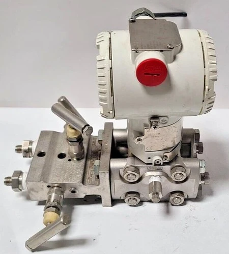 Used ABB 7687686786786786755767 Pressure Transmitters California US | Amiron Machinery #743147