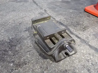 6" 6" Vise