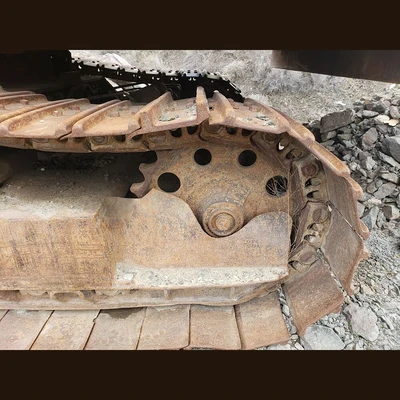 Caterpillar 235 Excavator