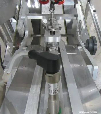 Used INLINE FILLING SYSTEMS NT CAPPER Cappers Quill - Automatic Inline Illinois US | Aaron Equipment #1130447
