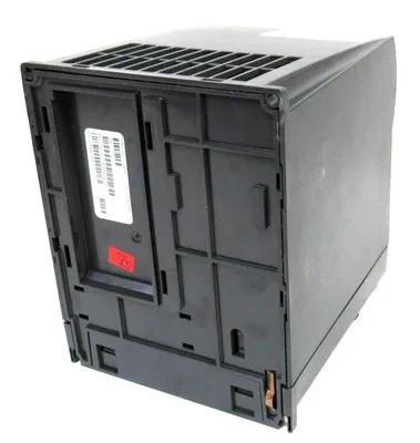 NEW SIEMENS 6SE9215-8DB40 MICROMASTER 6SE92158DB40