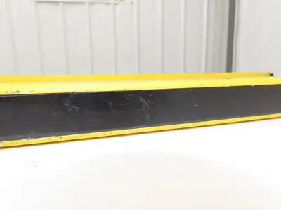 Schmersal SLC440COM-E-1290-14 Safety Light Curtain Emitter Only -Parts or Repair