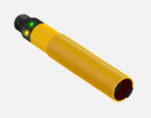 Banner S18AW3FF100Q1 33691 EZ-Beam S18 Fixed Field Sensor, Range 100 mm [New]