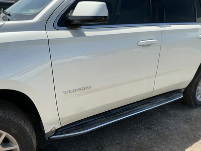 USED 2015 GMC YUKON