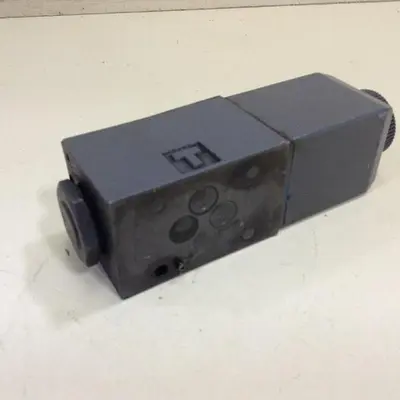 USED VICKERS DG4V32AMUHL760