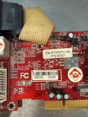Diamond DM- R7000PCI-B3 Video Card DM Rev 1.1 9001 UPC S60PCI64 (6.4.4)
