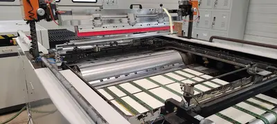 USED 2001 SAKURAI MS 102A2
