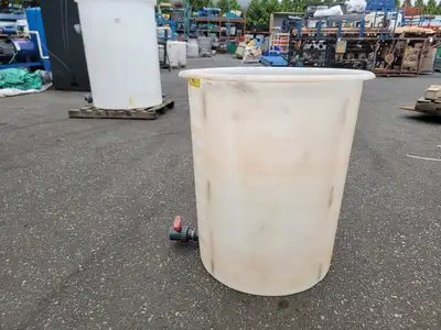 4 x Plastic Tanks