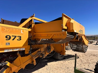 Used _UNKNOWN_ _UNKNOWN_ Self-propelled Harvesters Idaho US | Tri-Steel Manufacturing #1557213