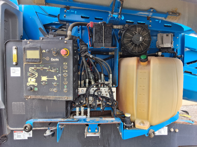 USED 2016 Genie Z-62/40
